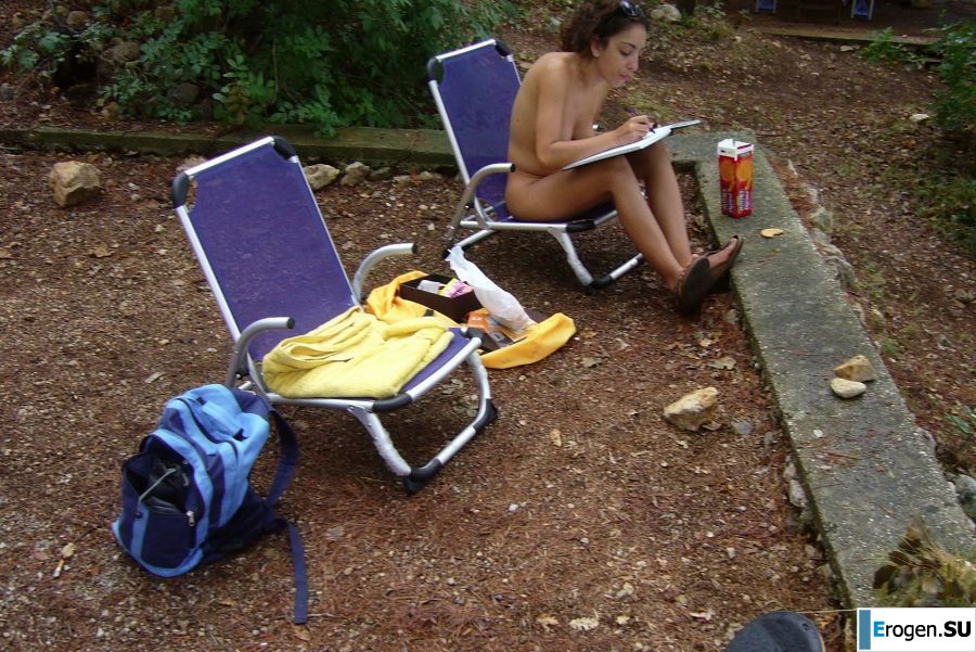 the nudist at the campsite is resting. Photo 9