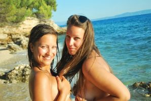 beach nudism and several girlfriends. Part 2. Thumb 25