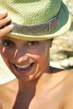 beach nudism and several girlfriends. Part 4. Thumb 33