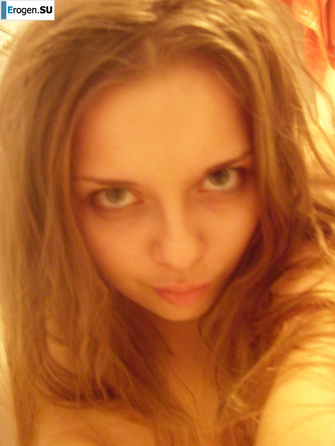 Alina undresses for her subscribers. Photo 23