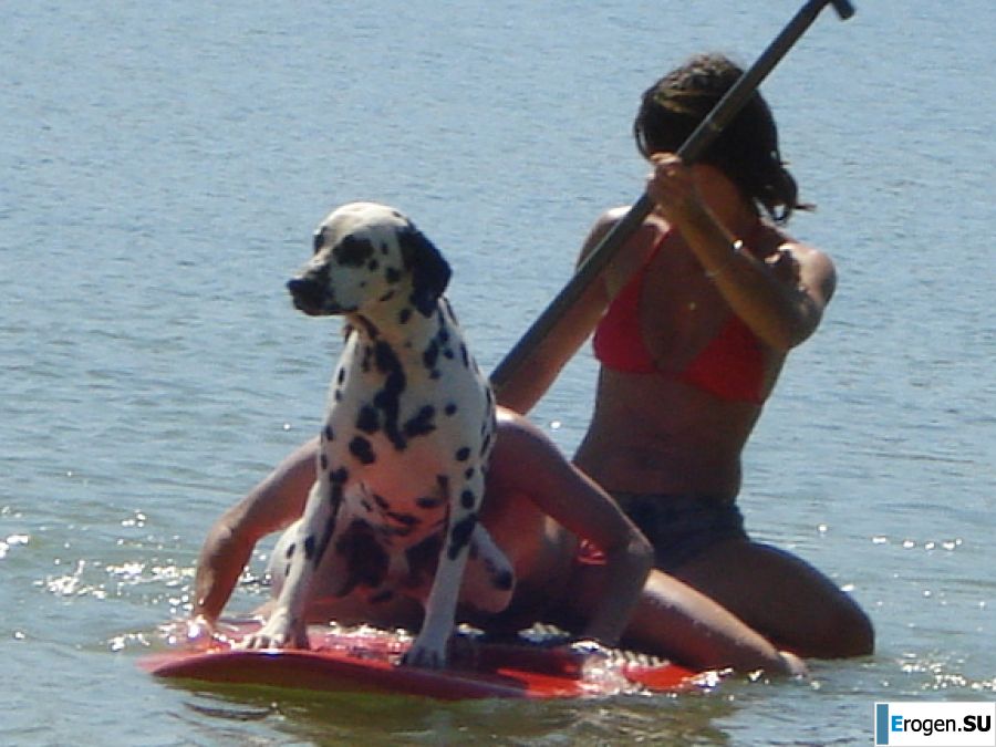 Lesbian on vacation with a friend. Photo 3