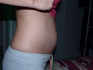 Lesbian on vacation with a friend. Thumb 15