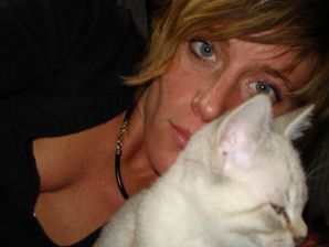 Lesbian on vacation with a friend. Thumb 28