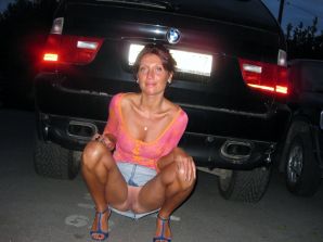 Зрелая, ухоженная сучка. Эскиз 35