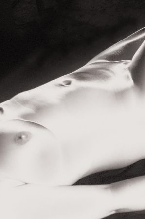 Busty amateur model. Thumb 22