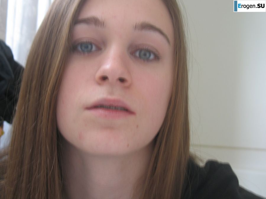 Брюнетка в откровенных нарядах и без ничего. Часть 2. Фото 19