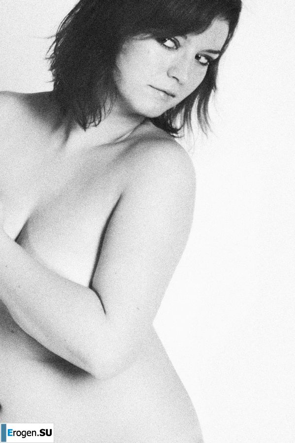 Сисястая amateur-моделька. Часть 2. Фото 32