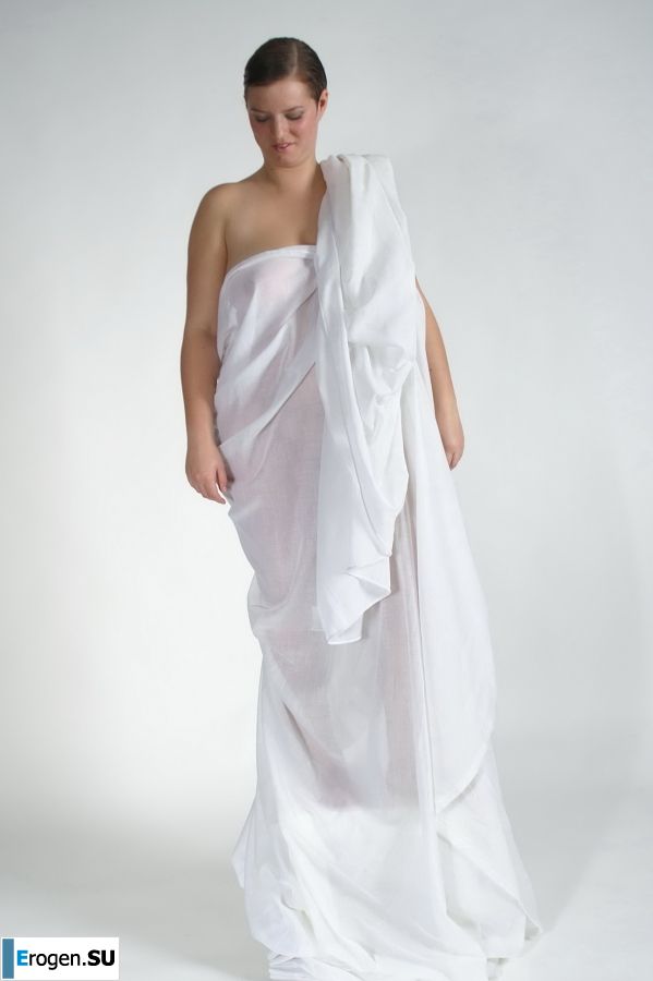 Busty amateur model. Part 3. Photo 40