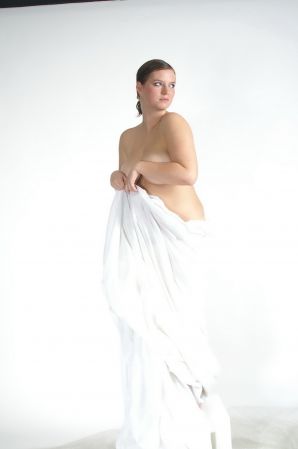 Сисястая amateur-моделька. Часть 3. Эскиз 6