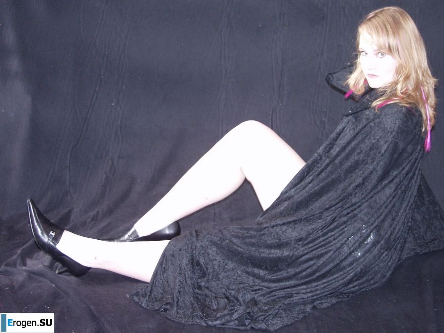 Немного немецких голых попок и сисек. Часть 3. Фото 40