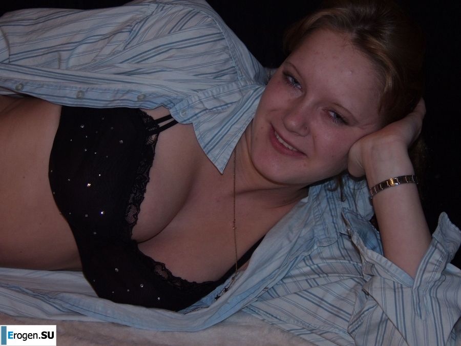 A bit of German naked buttocks and boobs. Part 4. Photo 17