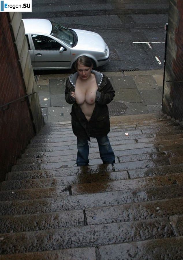 Lush striptease for his darling. Part 5. Photo 30