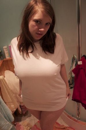 Lush striptease for his darling. Part 5. Thumb 12