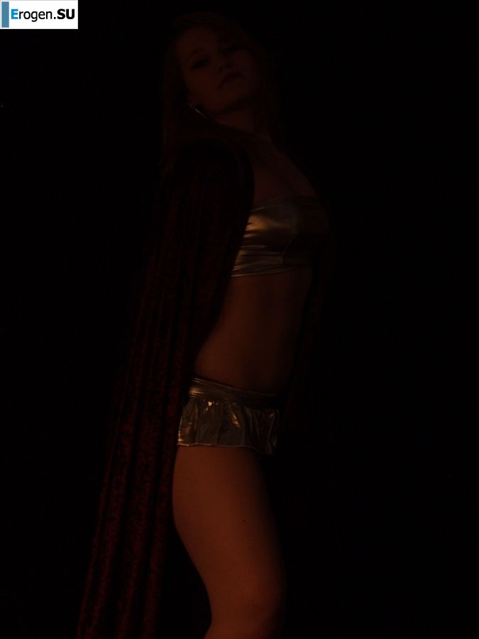 A bit of German naked buttocks and boobs. Part 8. Photo 36