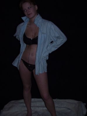 A bit of German naked buttocks and boobs. Part 8. Thumb 20