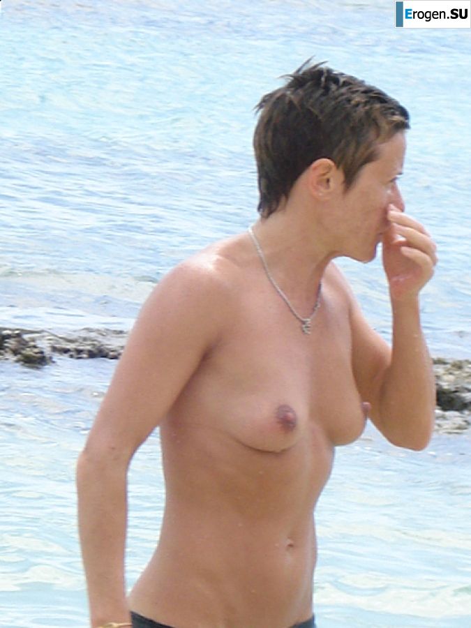 Лесби на отдыхе с друганом. Часть 2. Фото 36