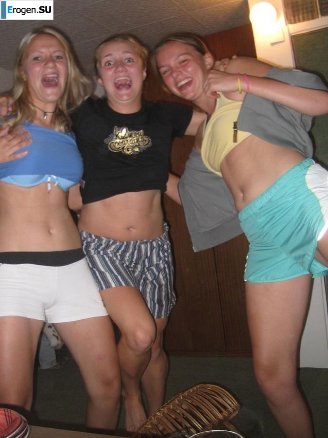 boobs somewhere in a tourist camp. Photo 5