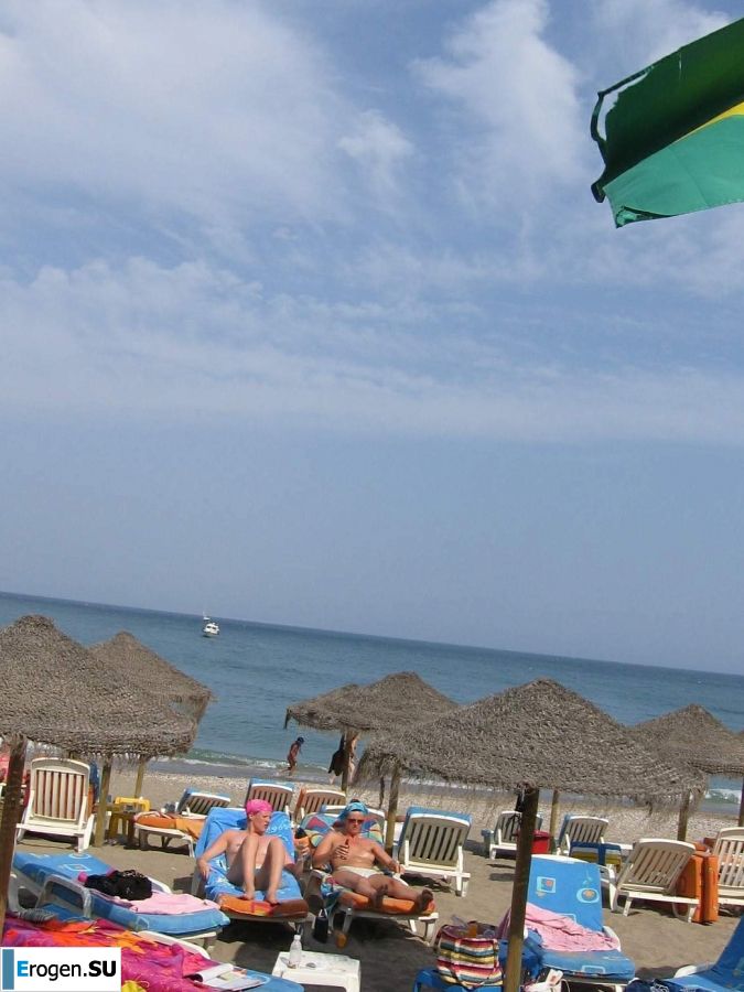 девушки дружат только топлесс. Часть 2. Фото 11