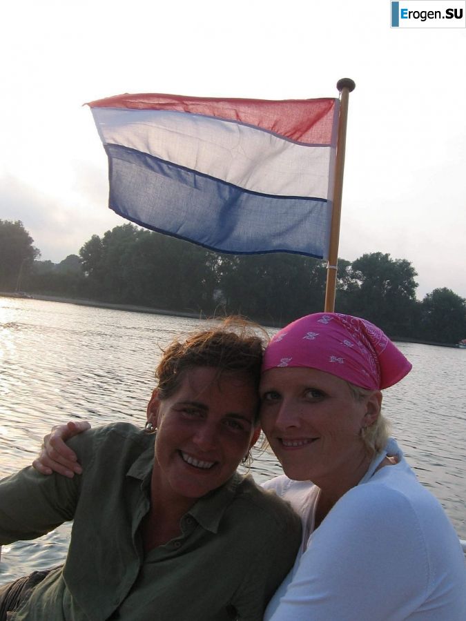 девушки дружат только топлесс. Часть 2. Фото 42