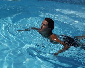 Lesbian on vacation with a friend. Part 3. Thumb 30