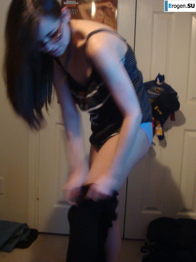 striptease of a young nonsense. Photo 39