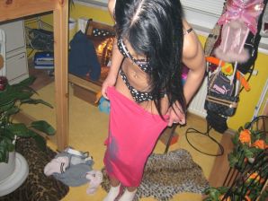 у парня встает только на татуированных телок. Эскиз 30