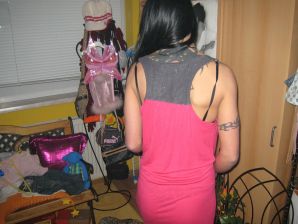 у парня встает только на татуированных телок. Эскиз 32