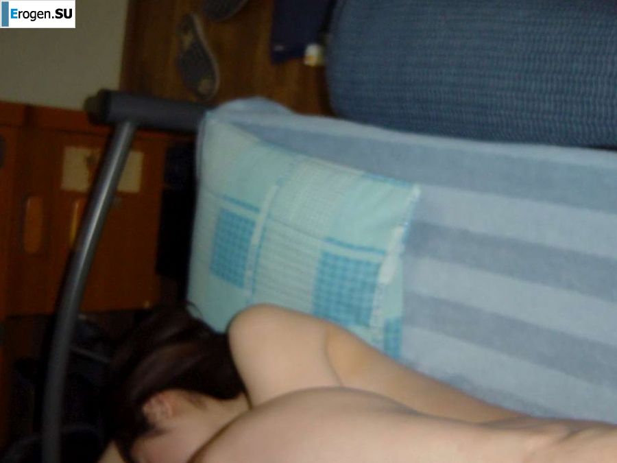 the Korean woman undressed and spread her legs. Photo 23