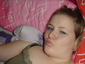 tits in the lens. Thumb 26