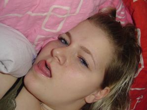 tits in the lens. Thumb 27