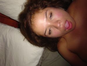 сиськи и попка как надо. Эскиз 33