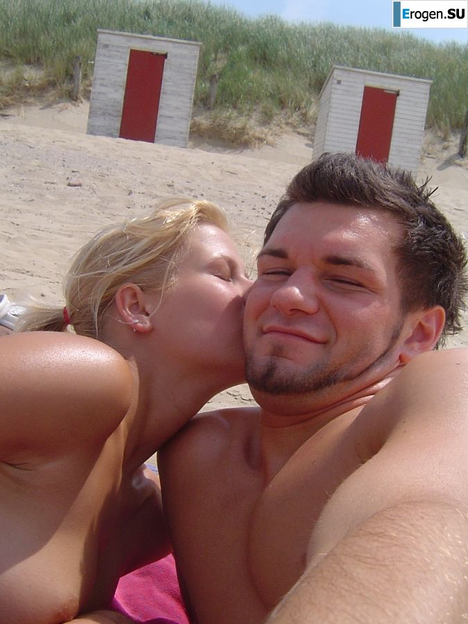 lovely newlyweds naked. Photo 12