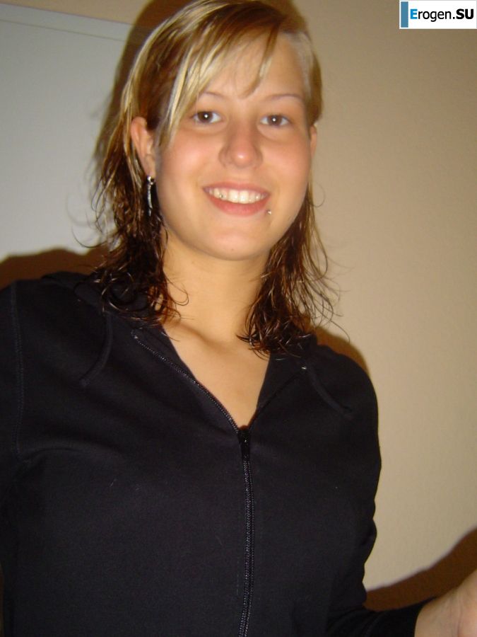 lovely newlyweds naked. Photo 6