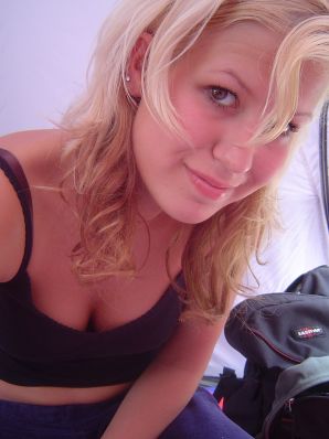 lovely newlyweds naked. Thumb 7