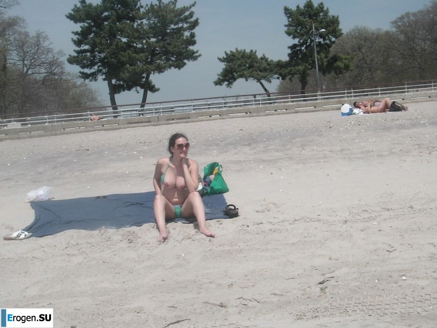 грудь идеальной формы. Фото 11