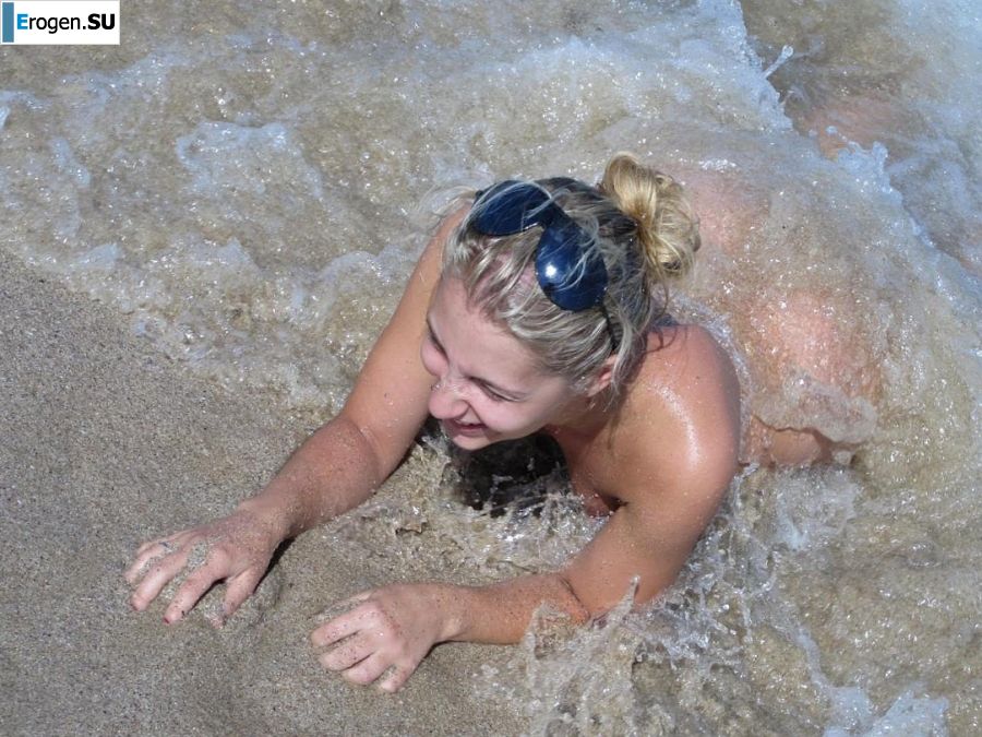 students' resort romance. Photo 17