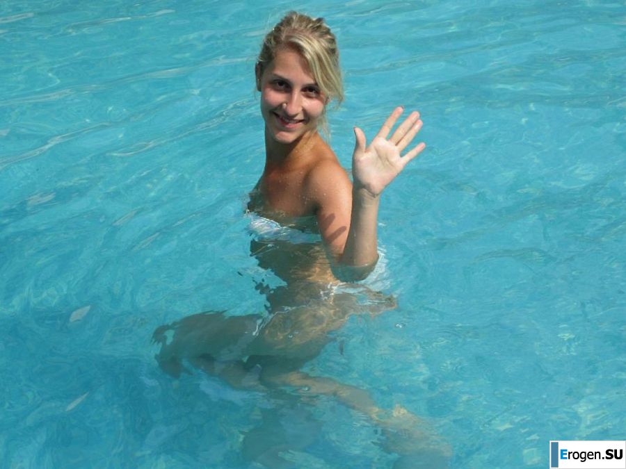 students' resort romance. Photo 37