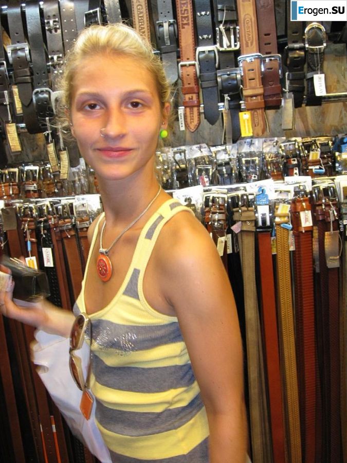 students' resort romance. Photo 41