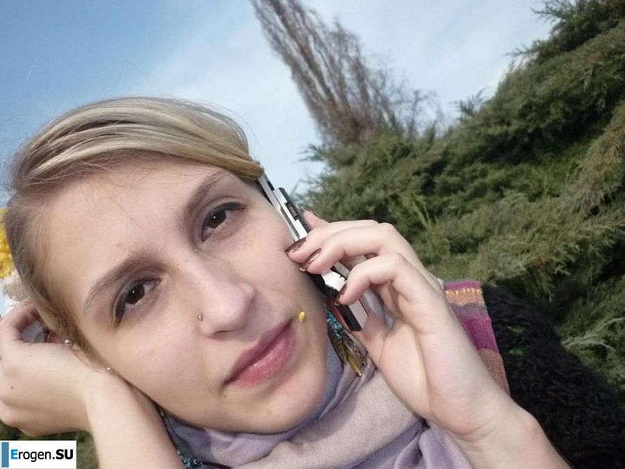 students' resort romance. Photo 46