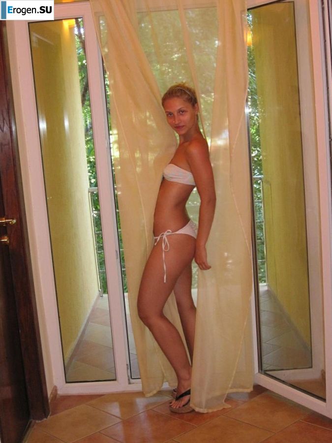 students' resort romance. Photo 8