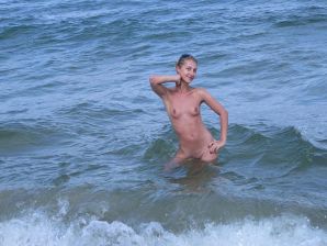 students' resort romance. Thumb 23