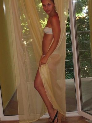 students' resort romance. Thumb 9