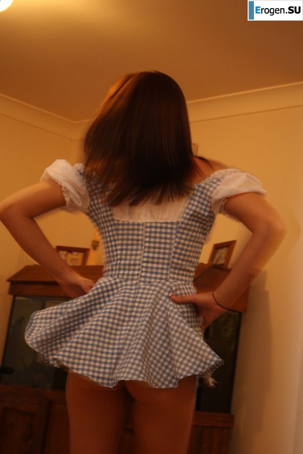 sexy role-playing girlfriend. Photo 12