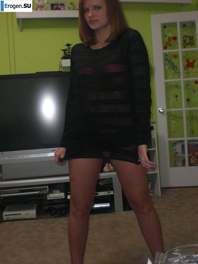 red nude hottie. Photo 45