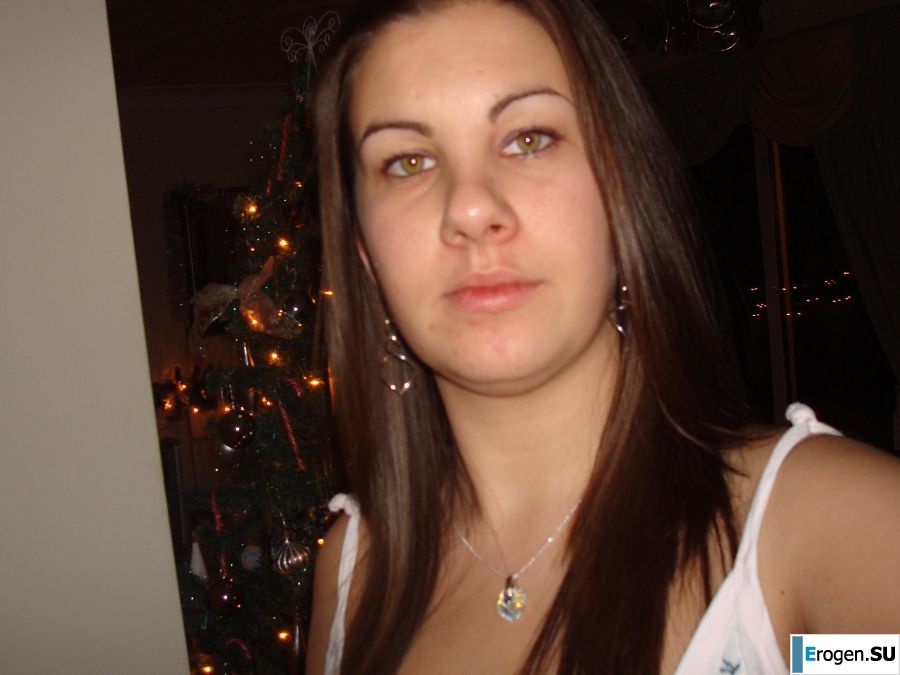 fan poke dildos in pussy. Photo 5