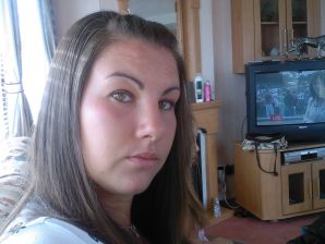 fan poke dildos in pussy. Thumb 25