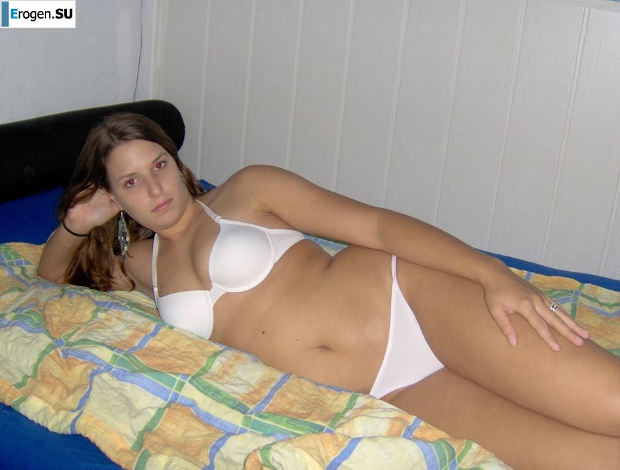 from the secret folder of her laptop. Part 3. Photo 4