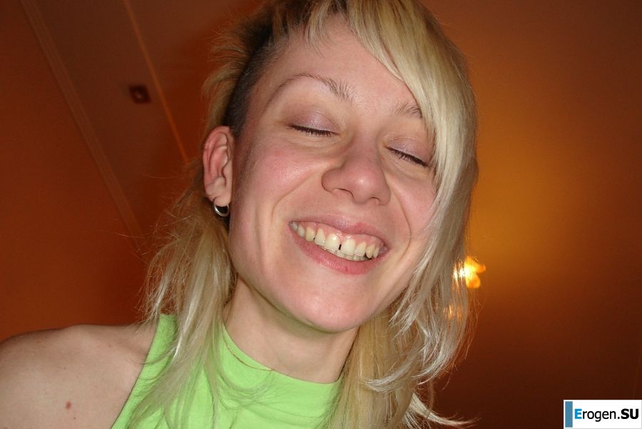 a cute little slim blonde with a zero size. Part 2. Photo 27