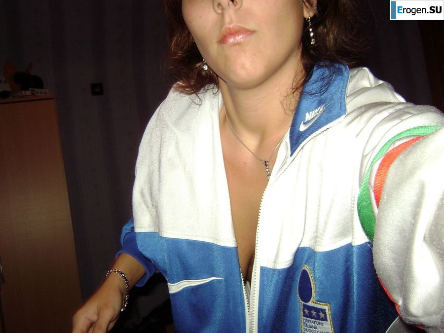 light antics and light undresses. Part 2. Photo 21