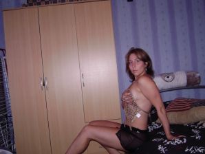 легкие кривляния и легкие раздевания. Часть 2. Эскиз 26